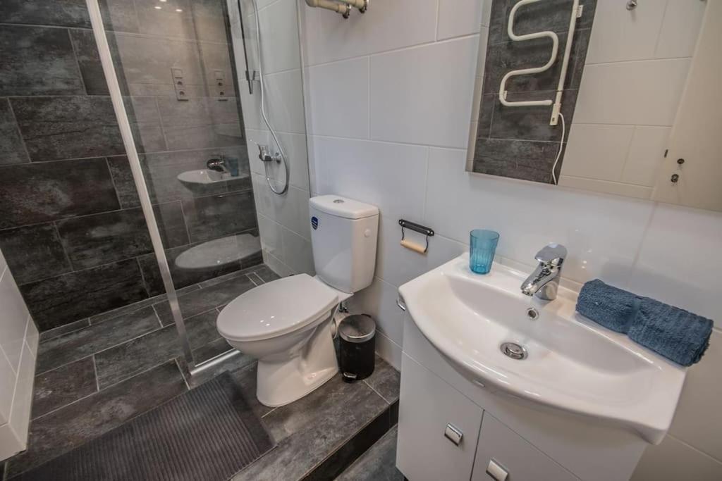 A+ Budapest Central Dob Street Apartment Екстериор снимка